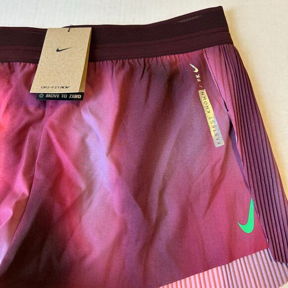 NEW Nike Womens AeroSwift Shorts Sz Large - Picture 2 of 9